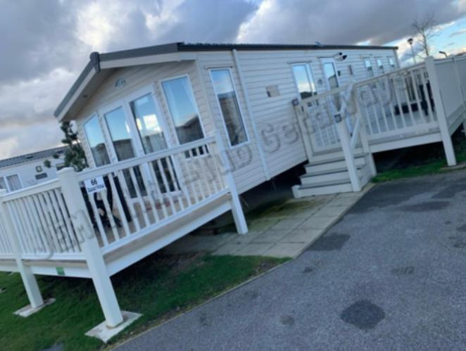 Jems Hot-Tub Getaways 8 Berth At Tattershall Lakes Buitenkant foto